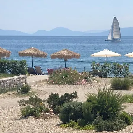 Apartment G2 Pelionbeachvillas, Away From It All... Platanidia