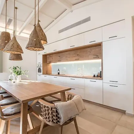 Apartment G2 Pelionbeachvillas, Away From It All... *